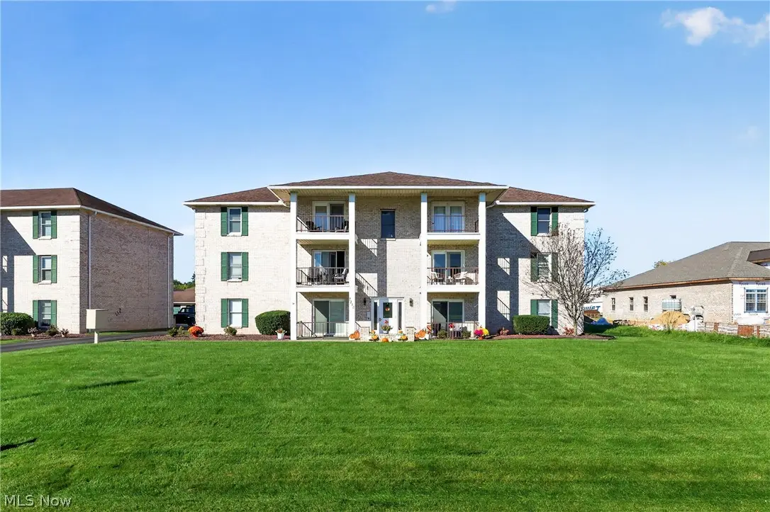7350 Eisenhower Drive #4, Youngstown, OH 44512 - #1