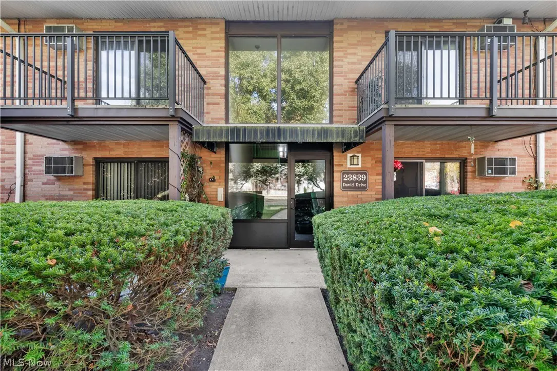 23839 David Drive #201, North Olmsted, OH 44070 - #1