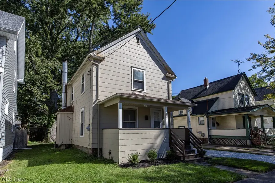 2221 10th Sw Street, Akron, OH 44314 - #2