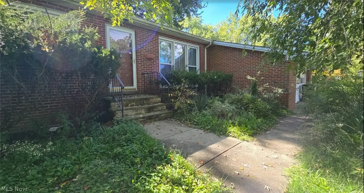 12387 W Sprague Road, North Royalton, OH 44133 - #1