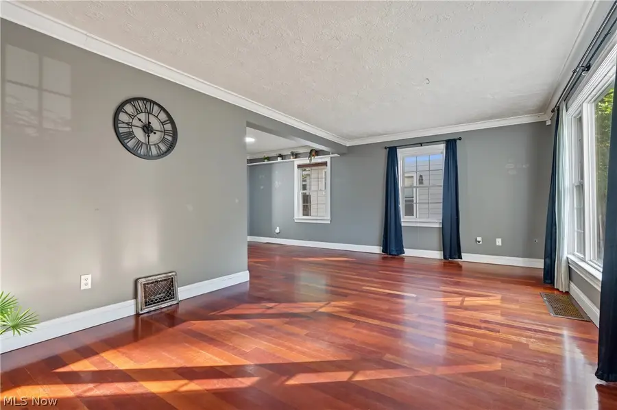 621 N Willow Street, Kent, OH 44240 - #3