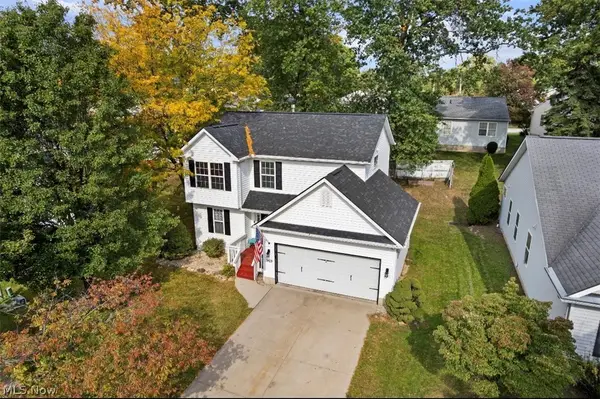 969 Ridgecrest Drive, Cuyahoga Falls, OH 44221