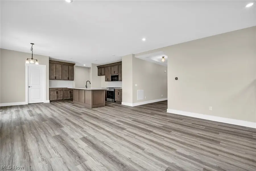 3663 Great Windsor Lane, Green, OH 44685 - #3