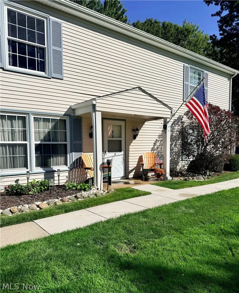3433 Beaver Trail #A, Aurora, OH 44202 - #2