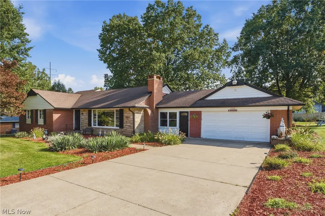 1004 Eastwood Ne Street, Canton, OH 44714 - #1