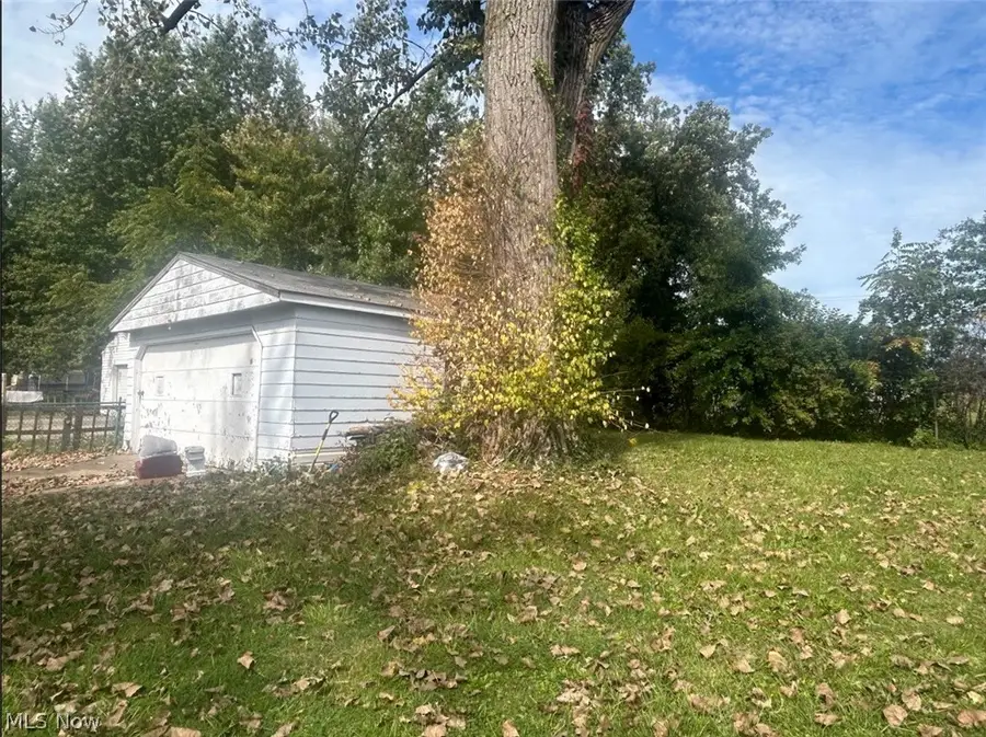 336 Parmely Avenue, Elyria, OH 44035 - #2