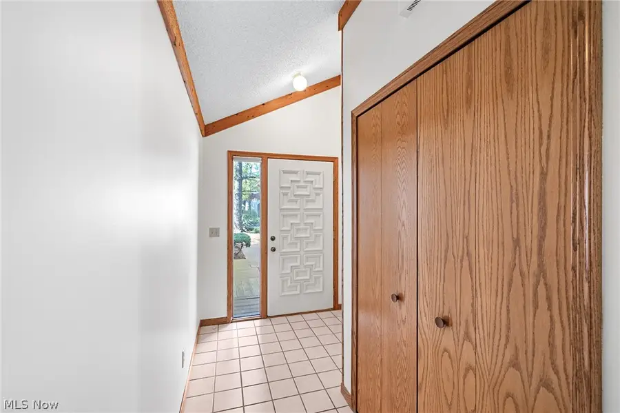 52 Pinewood Drive, Medina, OH 44256 - #3