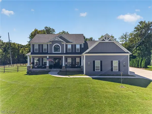 294 Sapphire Lane, Streetsboro, OH 44241