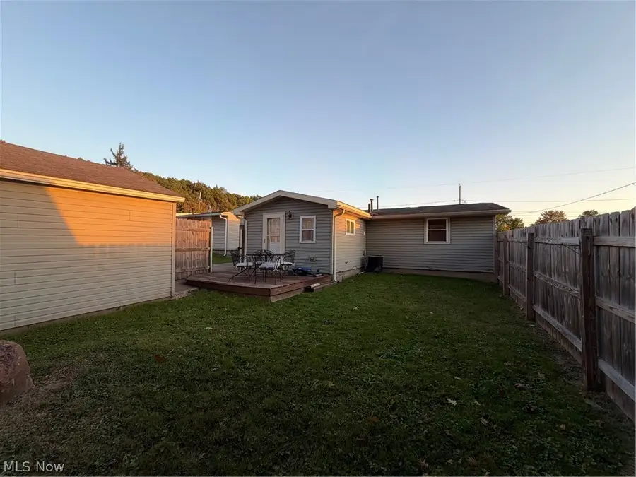 428 Iowa Avenue, Girard, OH 44420 - #2