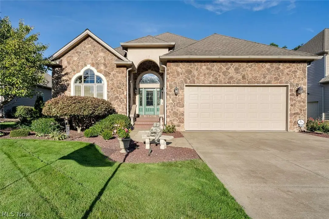7539 Highbury Pointe, Canfield, OH 44406 - #1
