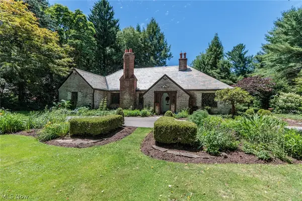 70 White Pond Drive, Akron, OH 44313