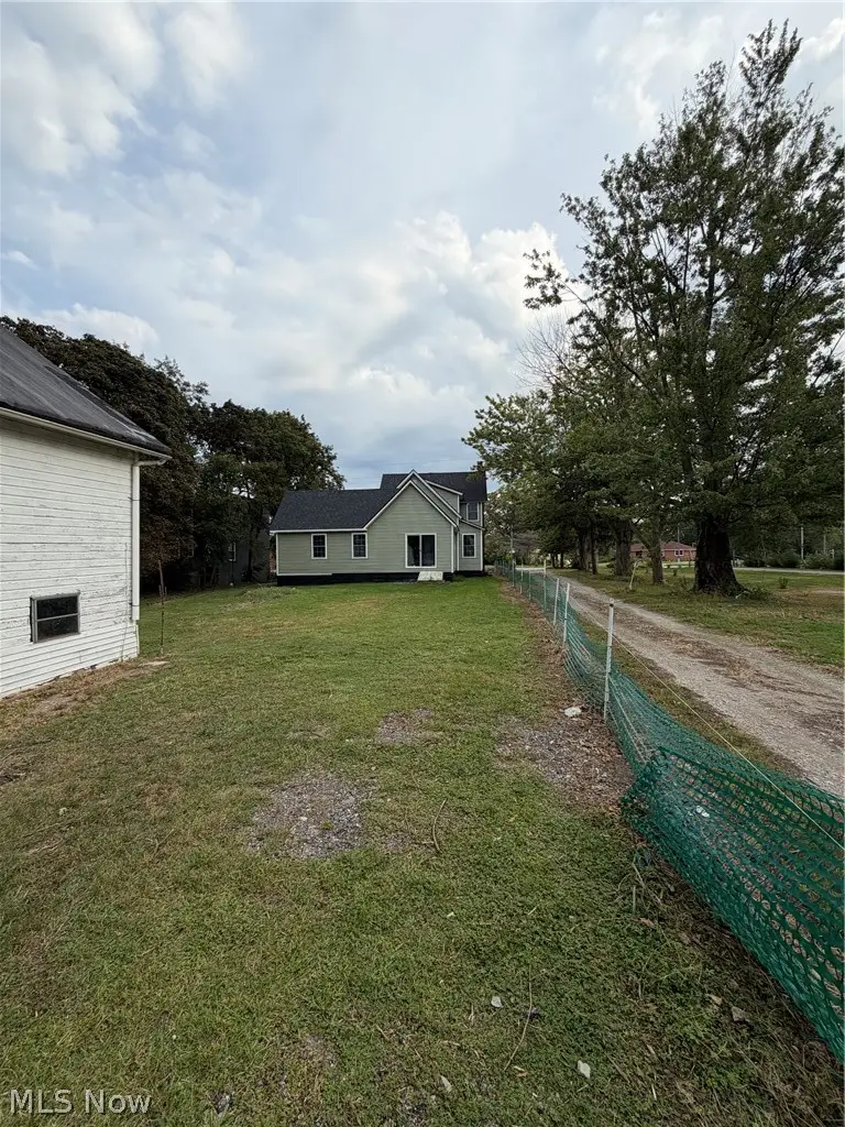 2912 W Erie Avenue, Lorain, OH 44053 - #3