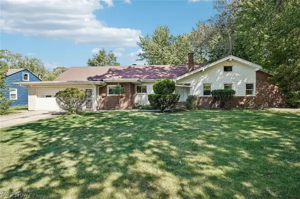 1355 Forest Hills Boulevard, Cleveland Heights, OH 44118