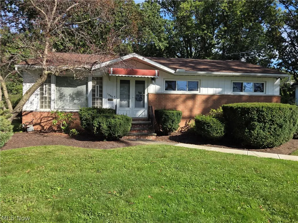 1565 E 332nd Street, Eastlake, OH 44095 - #1
