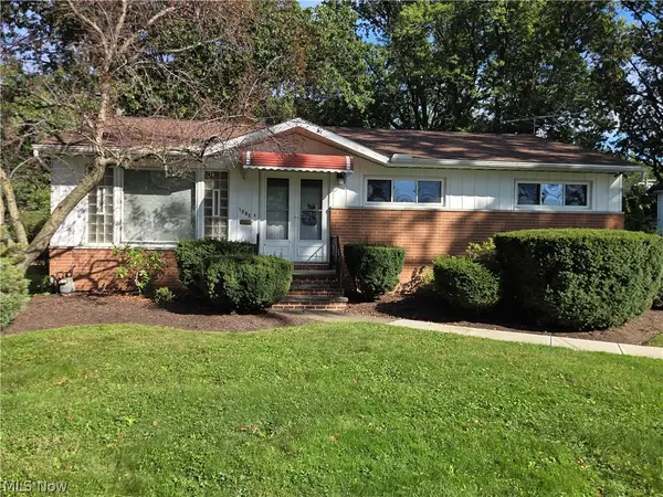 1565 E 332nd Street, Eastlake, OH 44095