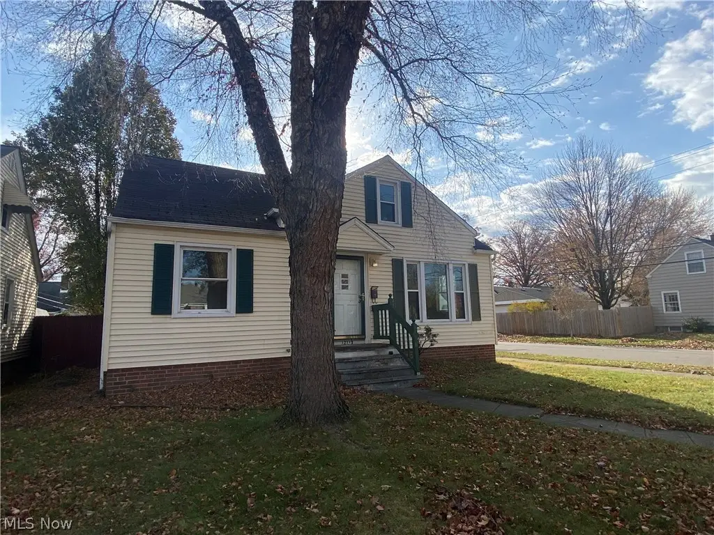 12113 Wayland Avenue, Cleveland, OH 44111 - #1