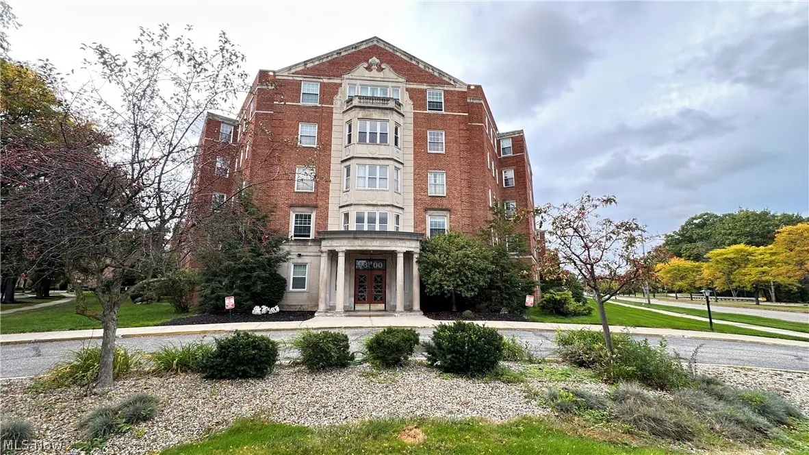 13800 Fairhill Road #316, Shaker Heights, OH 44120 - #1