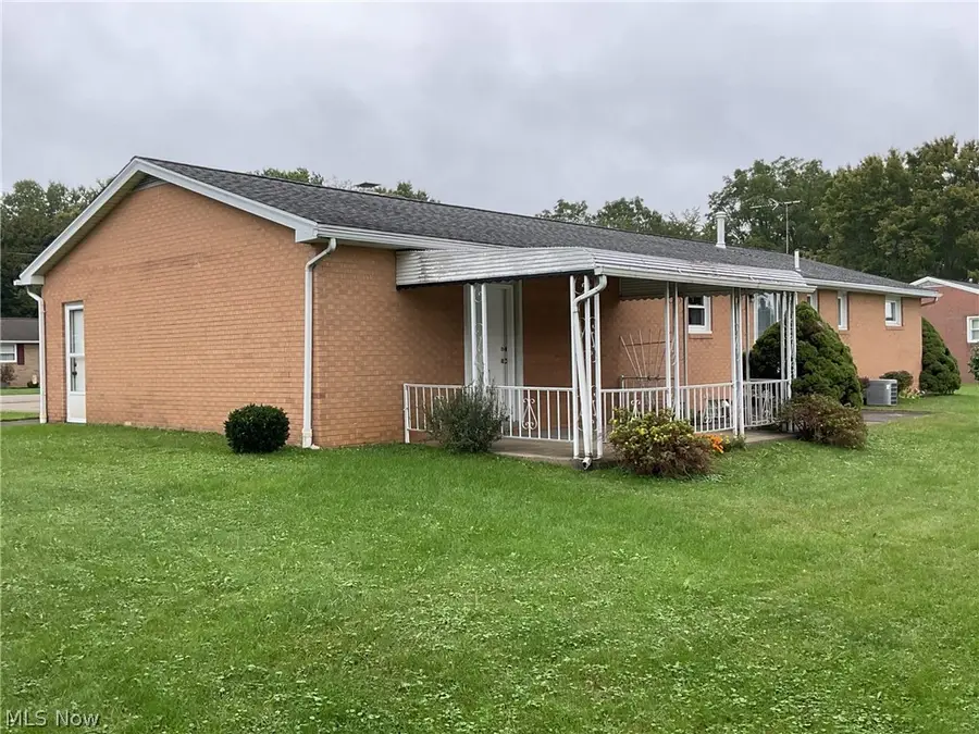 4520 10th Nw Street, Canton, OH 44708 - #2