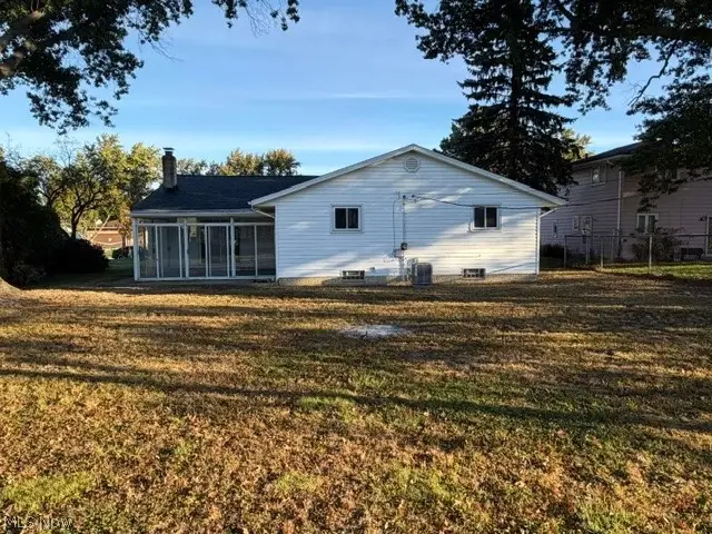 4616 Queen Mary Drive, South Euclid, OH 44121 - #2