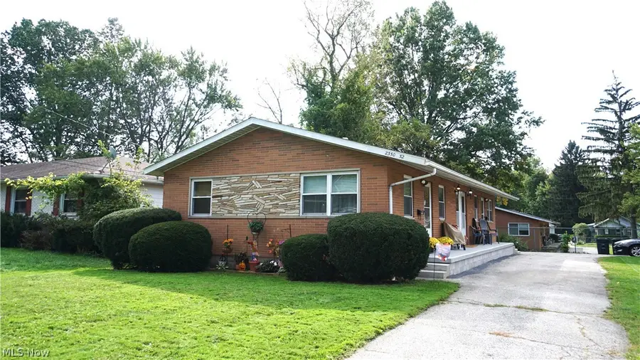 2350-2352 Nicholas Avenue, Akron, OH 44305 - #2