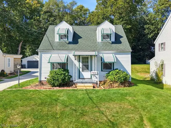3735 Yale Nw Avenue, Canton, OH 44709