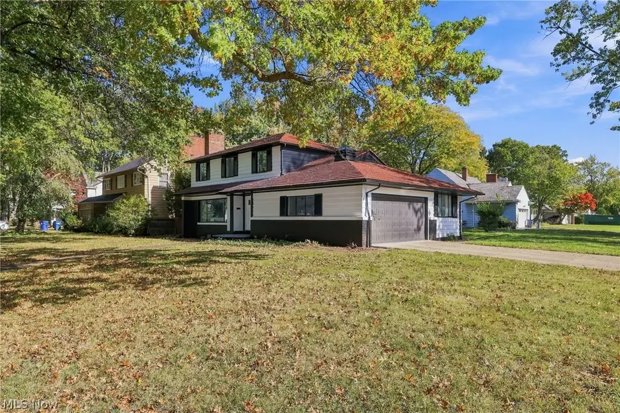 2131 Newbury Drive, Cleveland, OH 44112 - #3