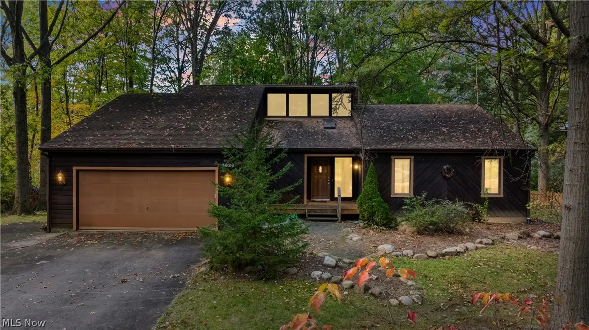 3626 Antoinette Drive, Cuyahoga Falls, OH 44223 - #1