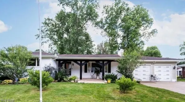 31 Lake Shore Drive, Youngstown, OH 44511