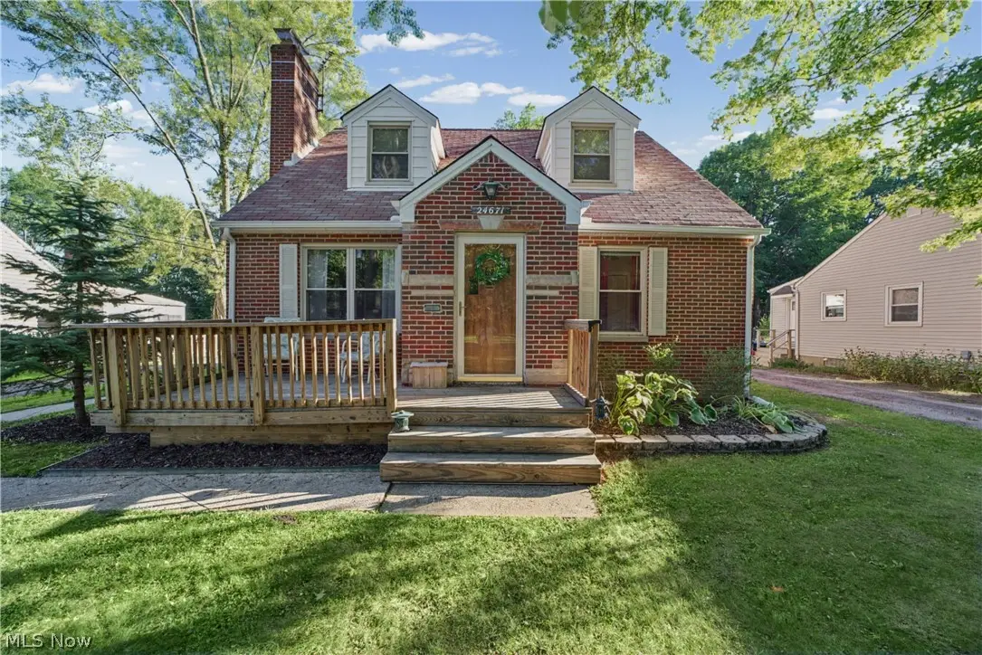 24671 Florence Avenue, North Olmsted, OH 44070 - #1