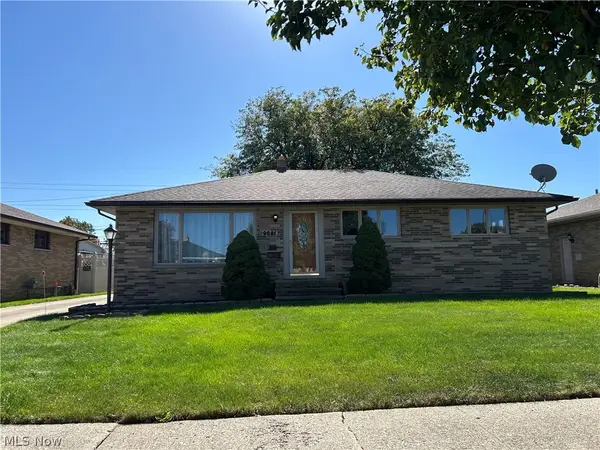 9621 Melody Lane, Brooklyn, OH 44144