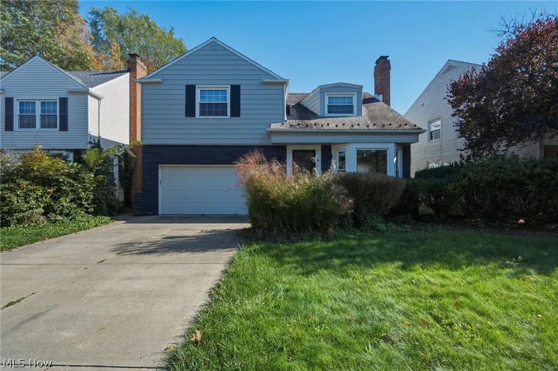 2255 S Belvoir Boulevard, University Heights, OH 44118 - #1