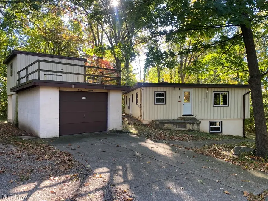6116 NW Oakcrest Nw Avenue, Canton, OH 44718 - #2