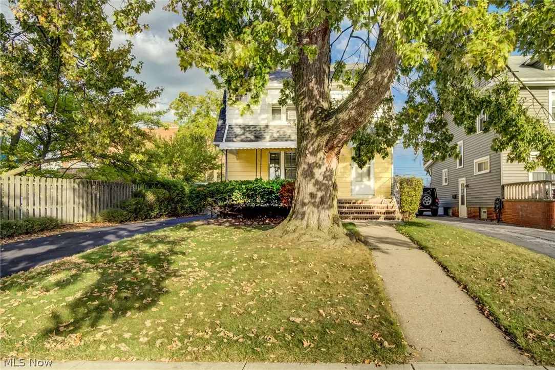 2015 Baxterly Avenue, Lakewood, OH 44107 - #1