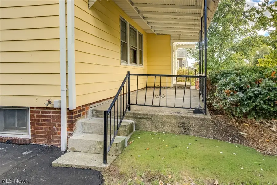 2015 Baxterly Avenue, Lakewood, OH 44107 - #3