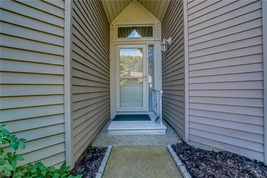 115 Ambleside Way, Amherst, OH 44001 - #3
