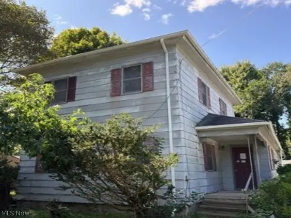 403 S Amboy Road, Conneaut, OH 44030