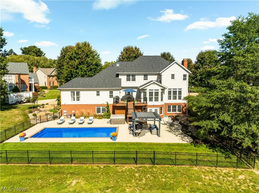 8630 Parsons Court Nw Circle, Massillon, OH 44646 - #2