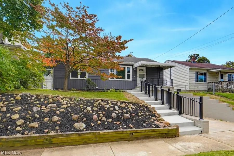 3212 12th Nw Street, Canton, OH 44708 - #3