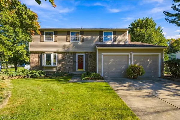 1005 Deepwood Drive, Macedonia, OH 44056