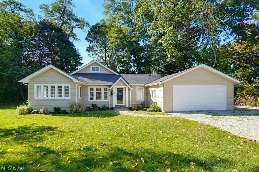 366 Riverside Drive, Painesville, OH 44077 - #2