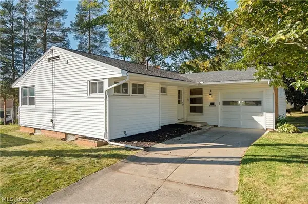 1908 Valley Road, Cuyahoga Falls, OH 44223