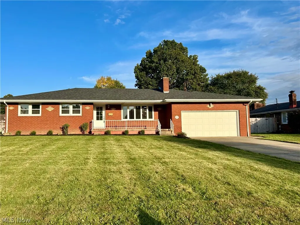 2595 Frostwood Drive, Austintown, OH 44515 - #1