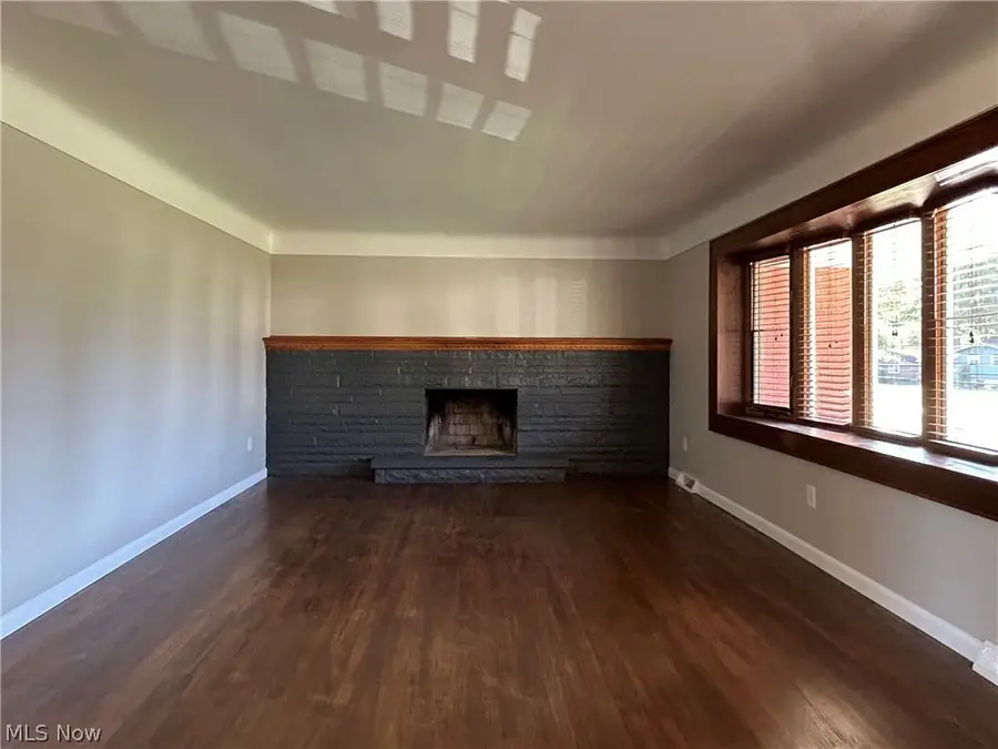 2595 Frostwood Drive, Austintown, OH 44515 - #3