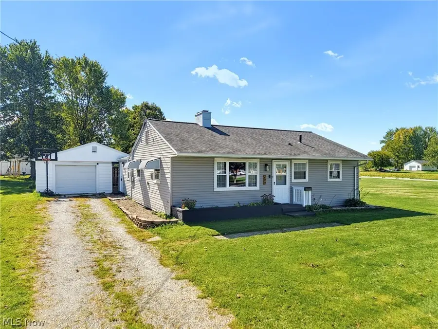 209 W Main Street, New London, OH 44851 - #2