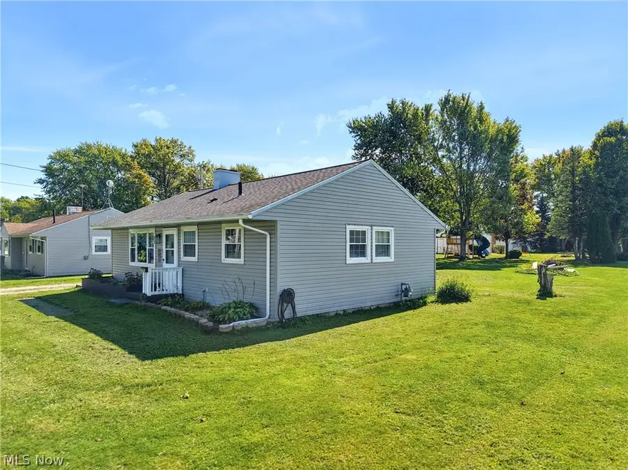 209 W Main Street, New London, OH 44851 - #3