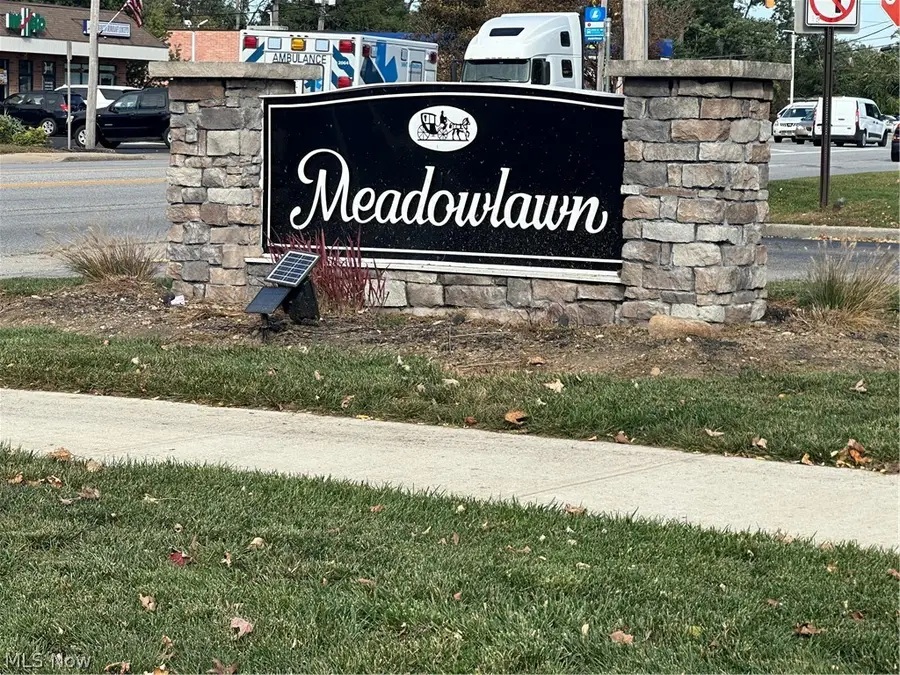 2 Meadowlawn Drive #7, Mentor, OH 44060 - #3