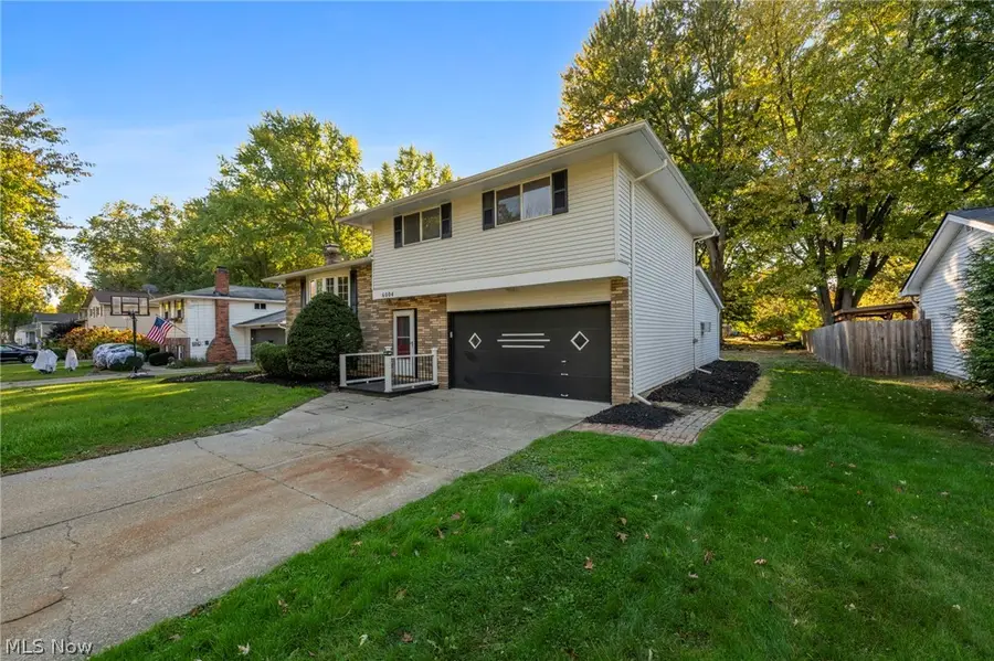 6004 Collins Road, Mentor, OH 44060 - #3