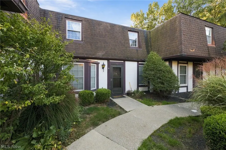 1910 King James Parkway #28, Westlake, OH 44145 - #3