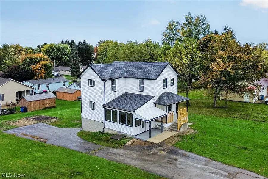 667 Hyatt Avenue, Campbell, OH 44405 - #3