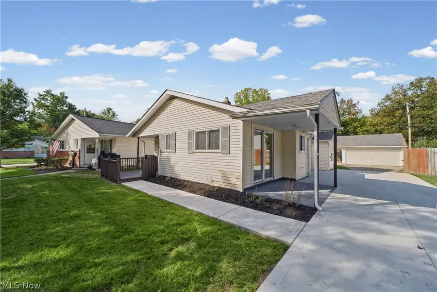 4262 W 181st Street, Cleveland, OH 44135 - #2